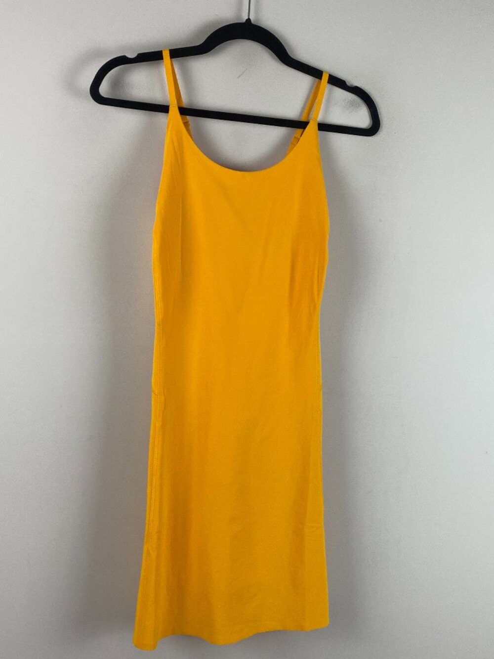 ATHLETA Infinity Dress Yellow Size Medium #988588 Activewear Athleisure